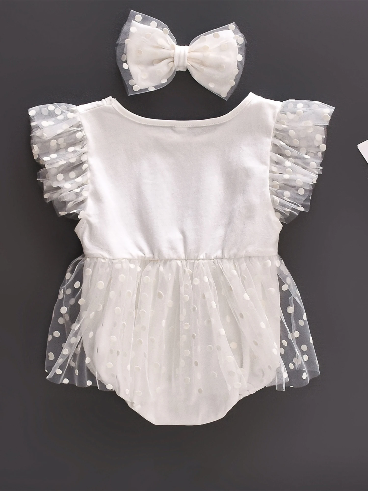 Очаровательное платье-комбинезон с принтом в горошек для новорожденных, фатиновое лоскутное шитье и повязка на голову с бантом для летних нарядов для маленьких девочек